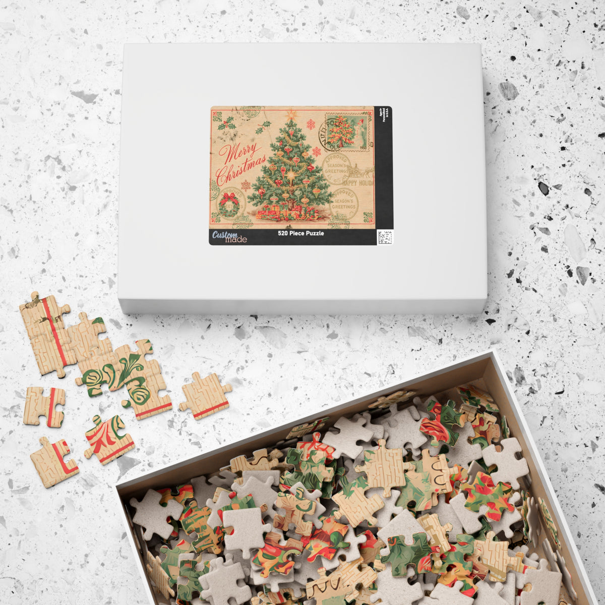 Christmas Tree Postcard | 520-Piece Vintage Christmas Puzzle